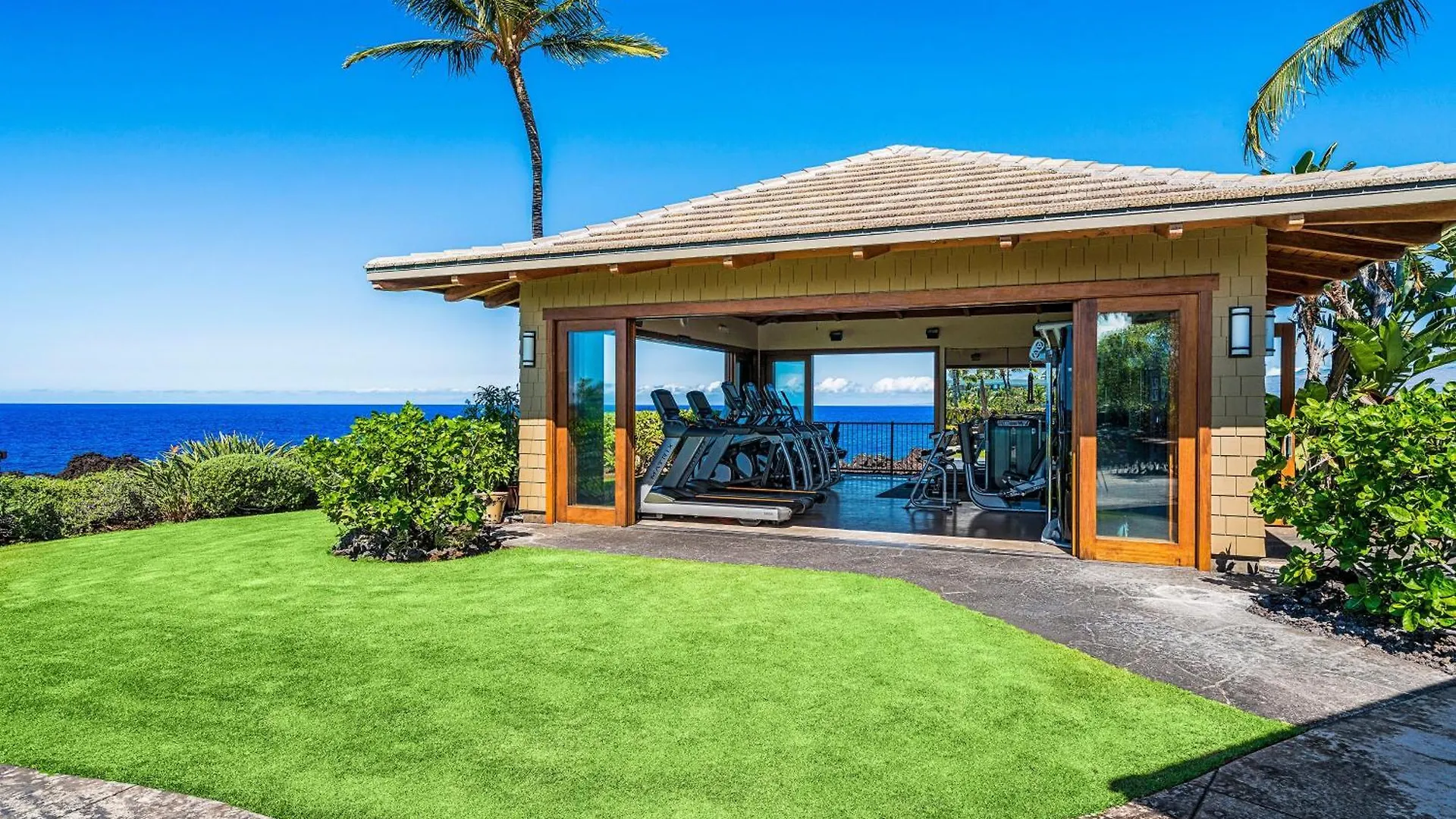 Oceanfront Condo Halii Kai 14D Waikoloa